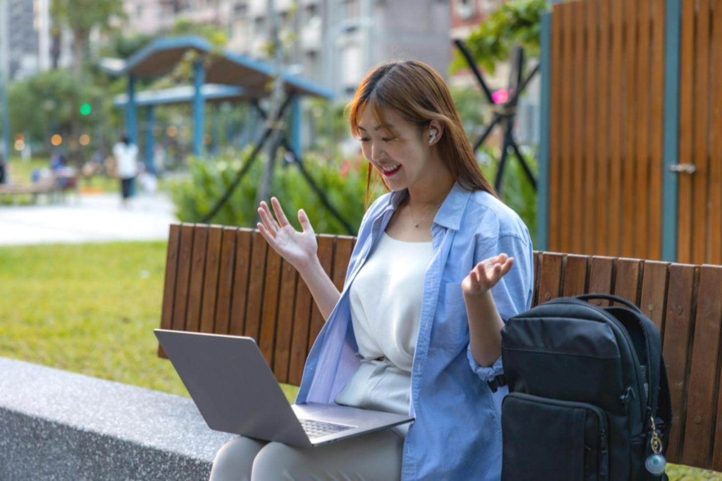 Espacio de trabajo remoto con herramientas financieras digitales